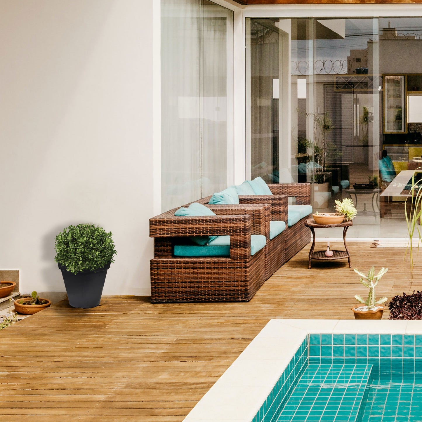 Macetero De Polietileno Por Rotomoldeo Color Antracita 40x35 Cm