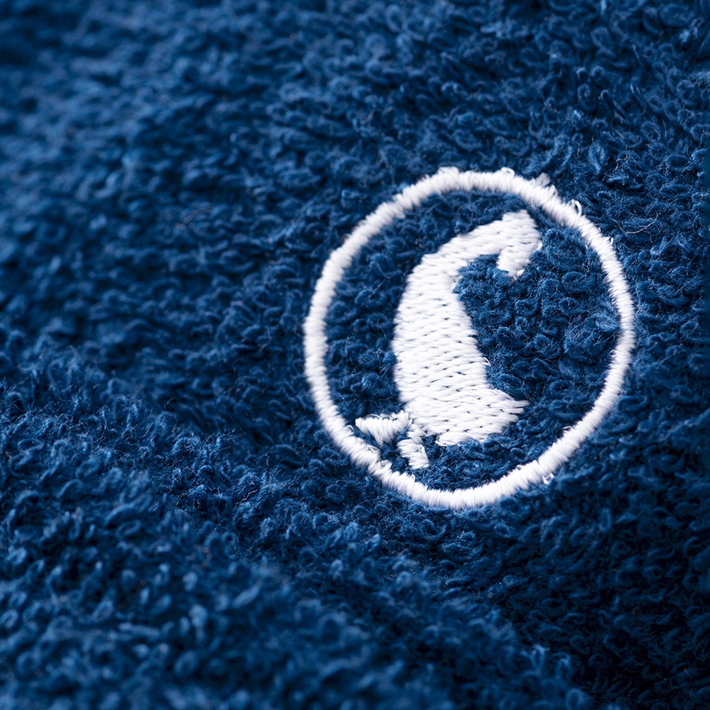 Albornoz Azul Marino M/l 320gsm 100% Algodón Con Logo Bordado El Ganso_2