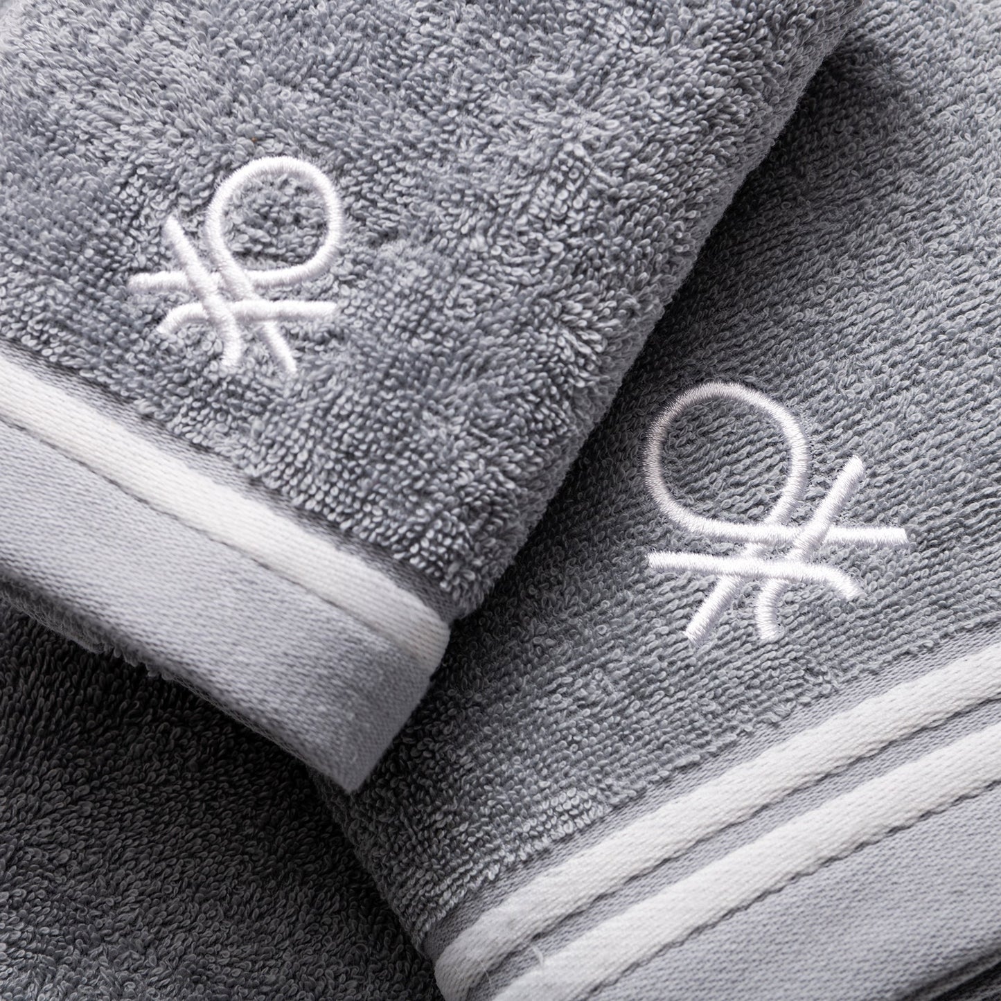 Set 3pc Toalla De Baño (1pc 30x50cm + 1pc 50x90cm + 1pc 70x140cm) 450gsm 100% Algodón Gris Tevere