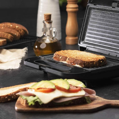 Sandwichera Rock´ntoast 3in1. 800 W, Capacidad Para 2 Sándwiches, Acabados En Acero Inoxidable, 3 Placa Intercambiables Con Revestimiento De Piedra_2