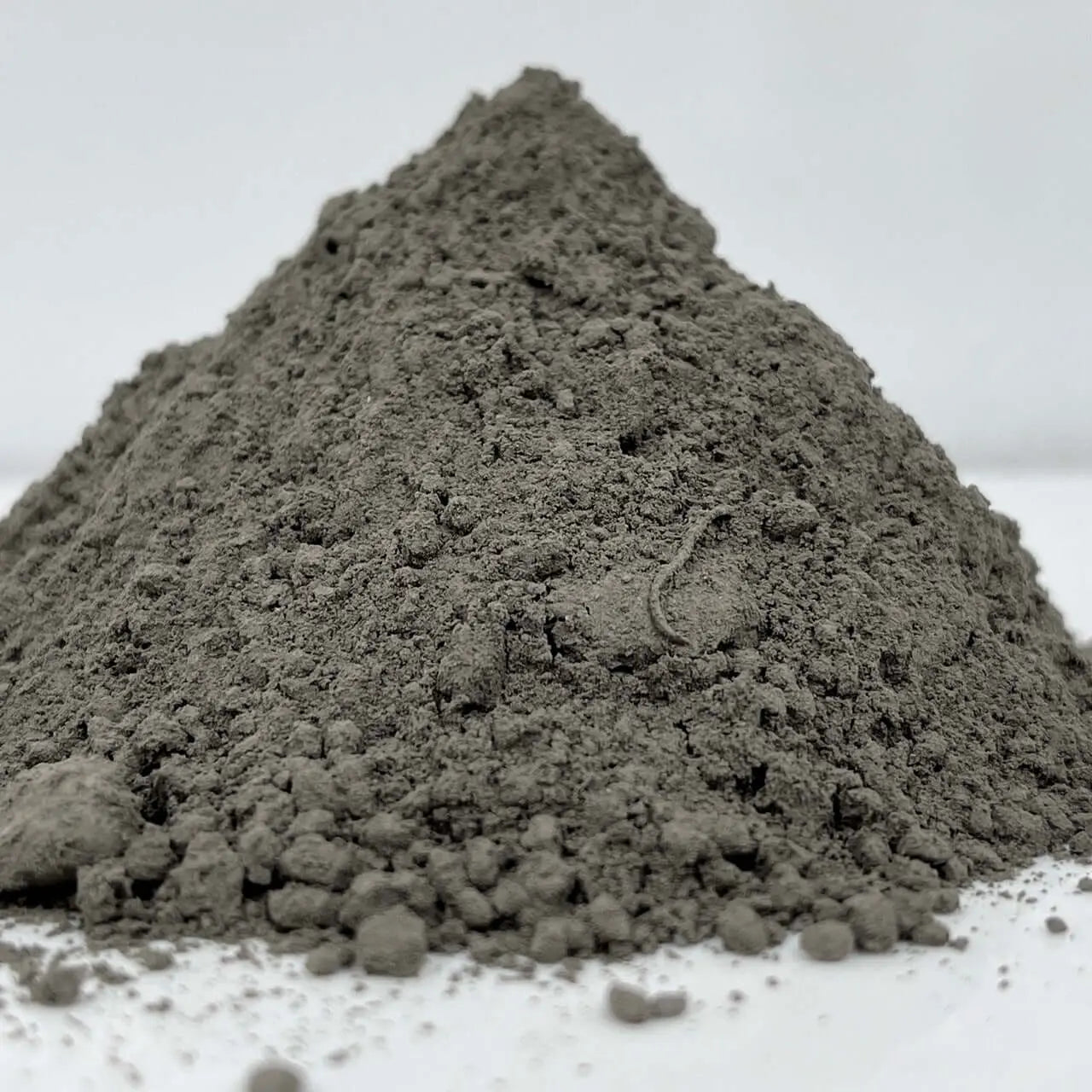 Basalto Y Humus | Enmienda Mineral Con Microbiota / Big Bag 1000 Kg 700 L_2