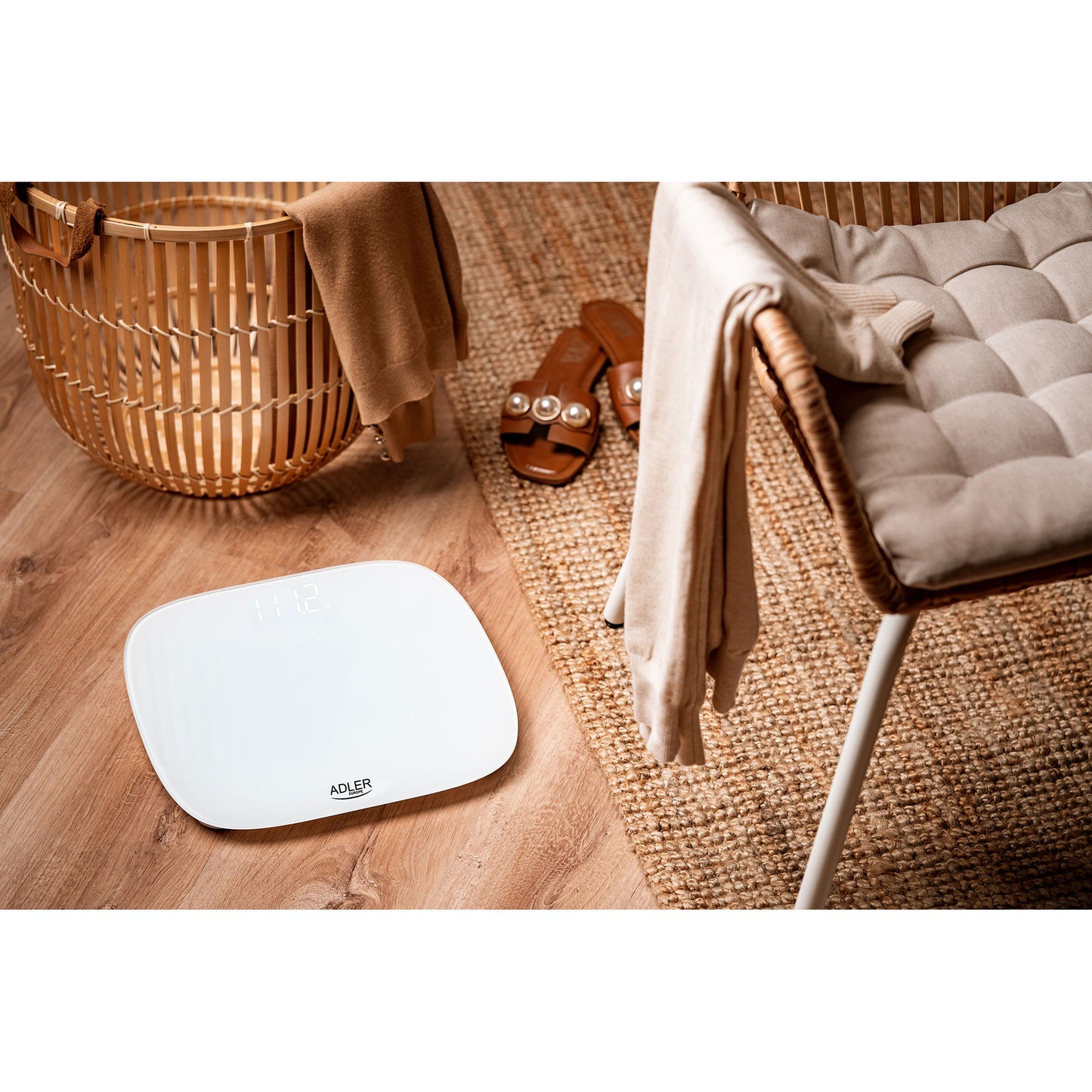 Báscula De Baño Digital Alta Precisión 180kg, Pantalla Led Apagado Automático, Vidrio Templado Adler Ad8176 Blanco_2