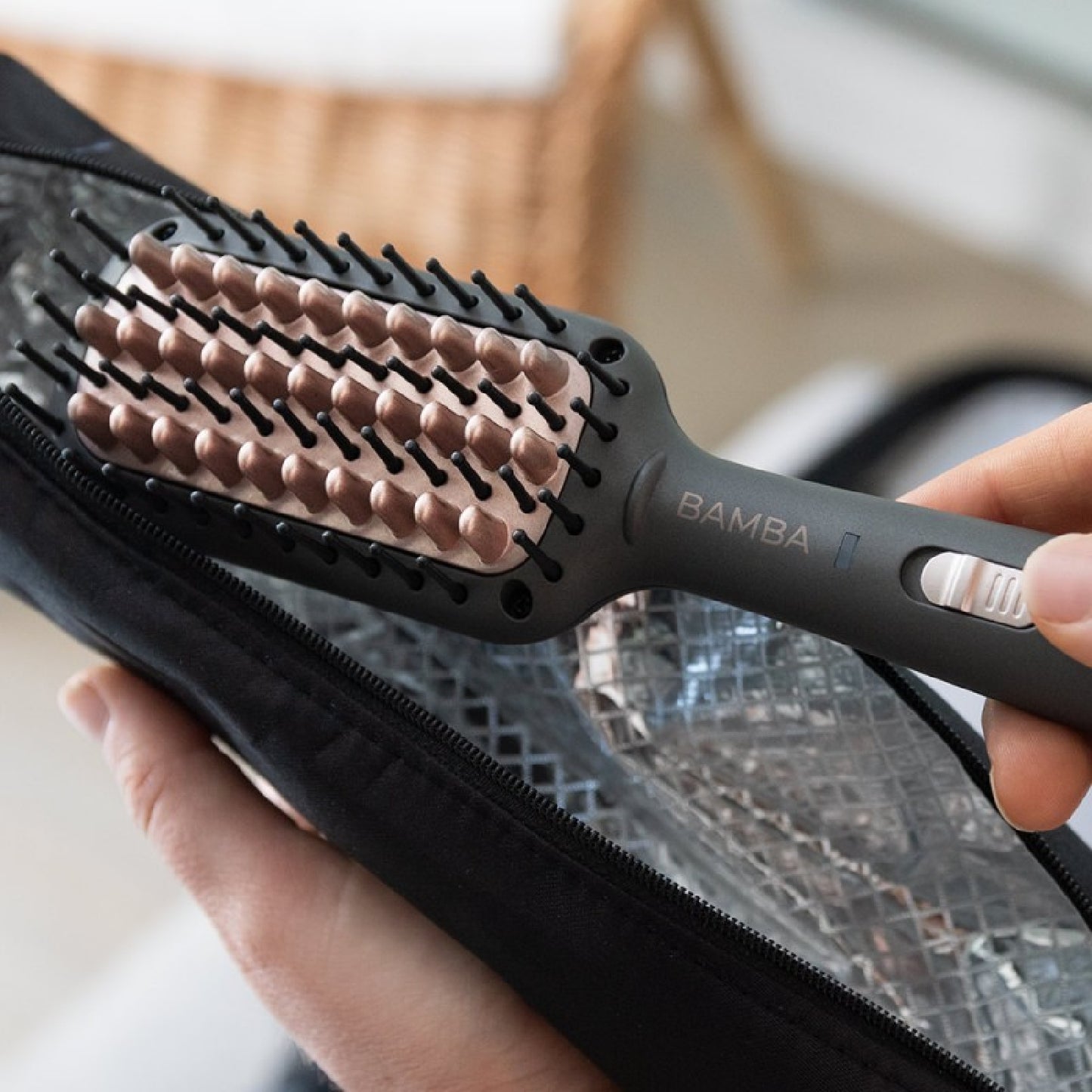 Cecotec Cepillo Alisador De Viaje Bamba Instantcare 800 Travel Brush. 26 W Revestimiento De Cerámica Y Turmalina Tempera_2