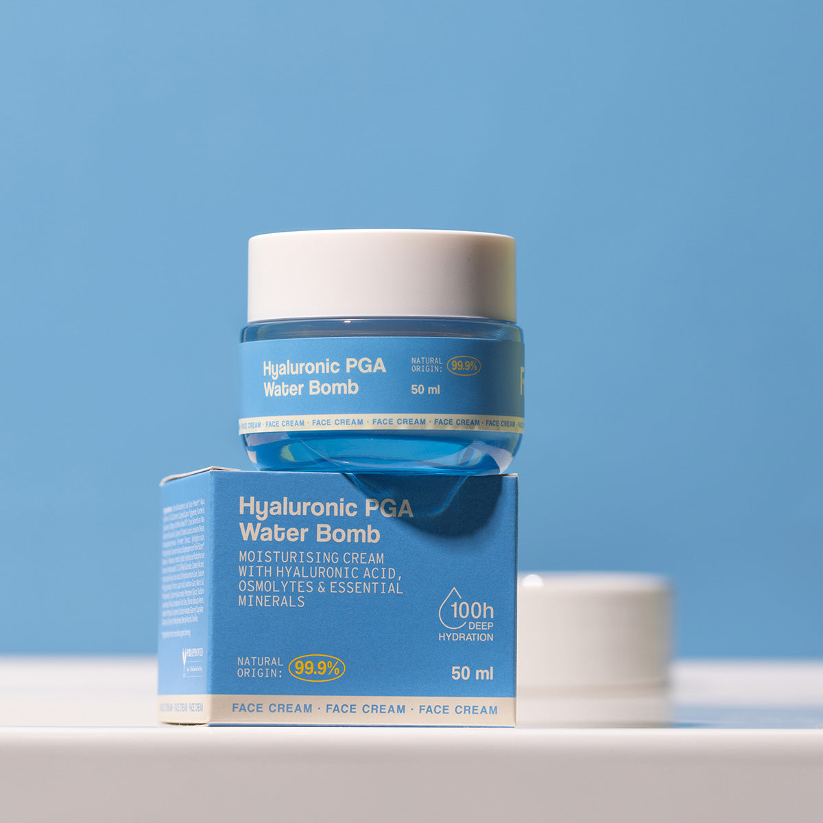 Bomba de água hialurónica PGA Freshly Cosmetics 50 ml