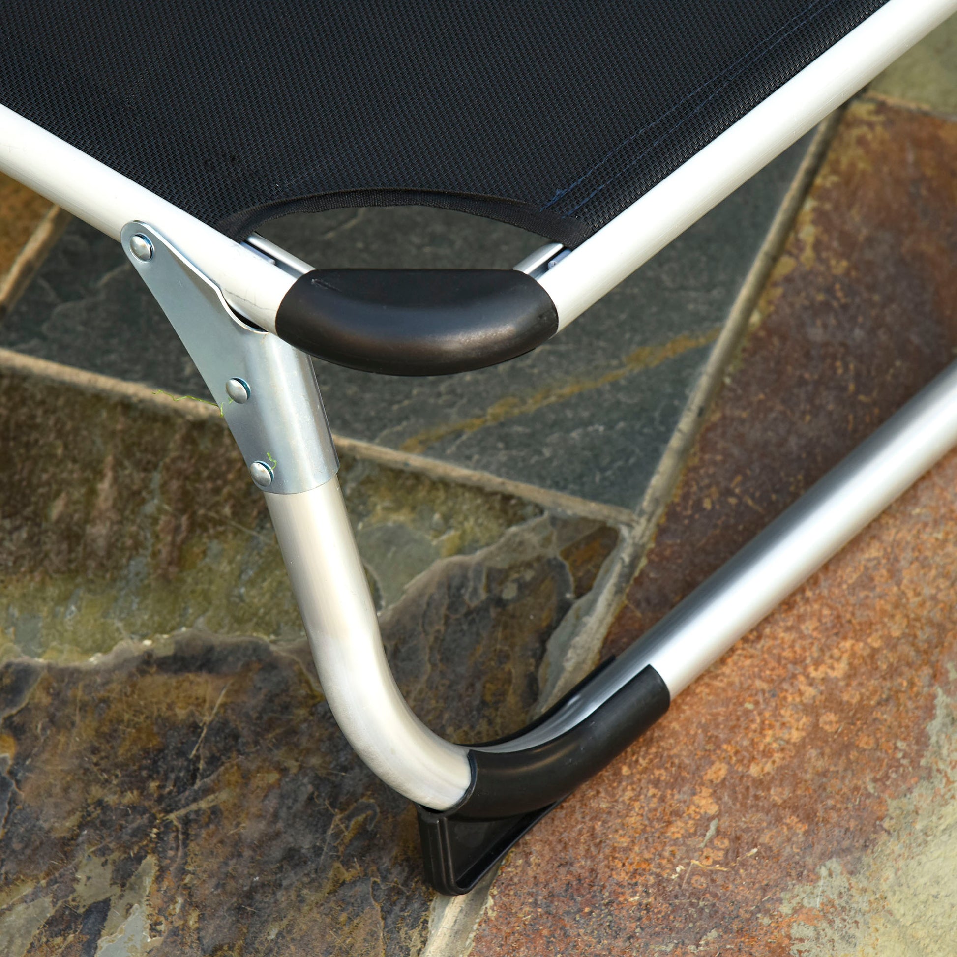Outsunny Tumbona Plegable Con Reposacabezas Respaldo Ajustable 170x60x76cm Negro_4