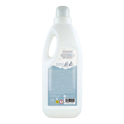 Baby Detergente suave para ropa ECO Planeta Huerto 1,5 L