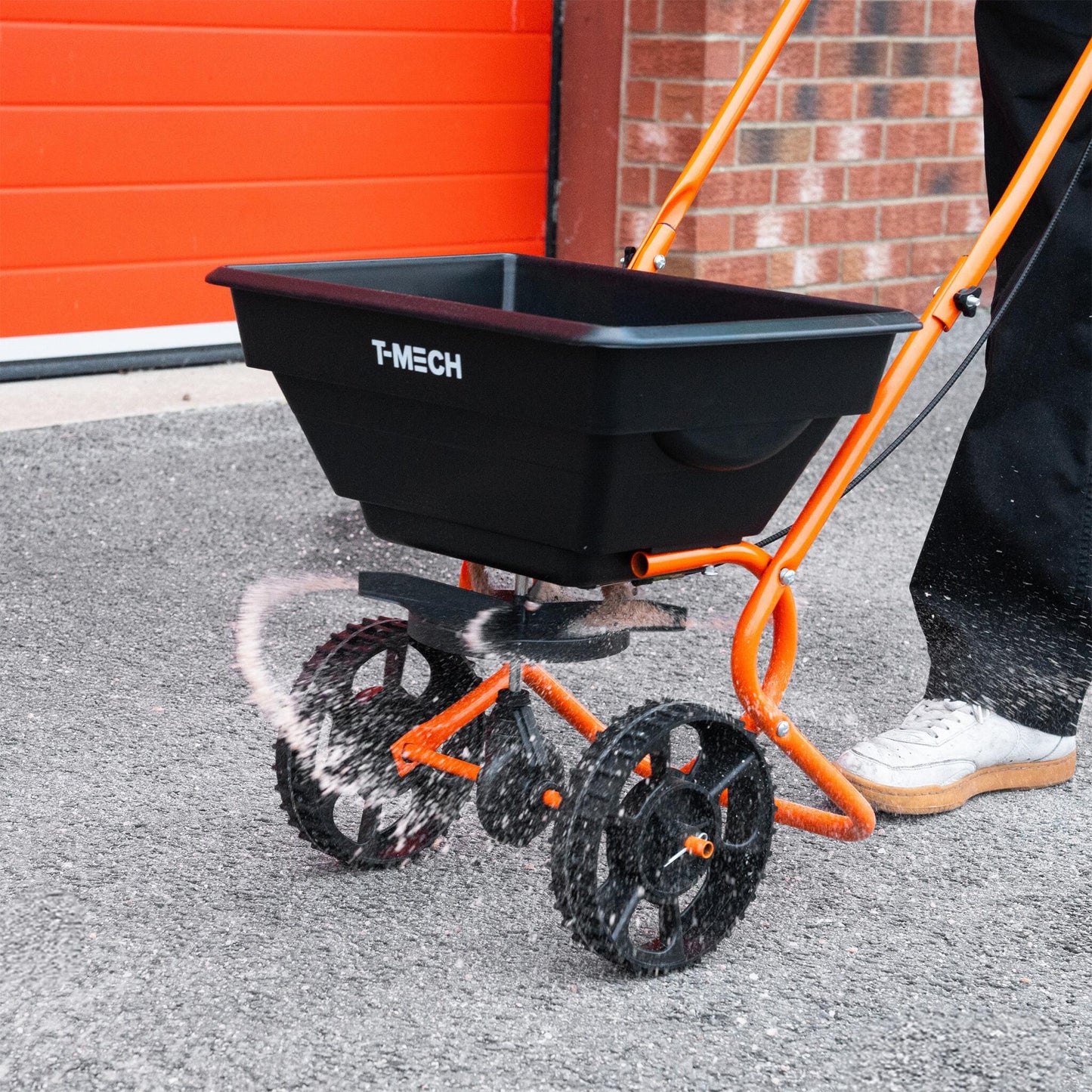 Nivelador De Césped T-mech De 100 Cm (naranja) Y Esparcidor Rotativo_3