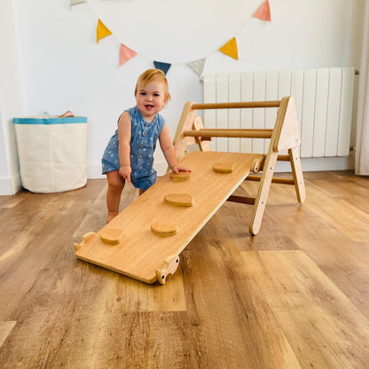 Triángulo De Aprendizaje Pequeño Pikler Plegable Madera + Rampa Presas. Med: 60 X 50 X 55 Cm. Tremrp0006. Woodgo._4