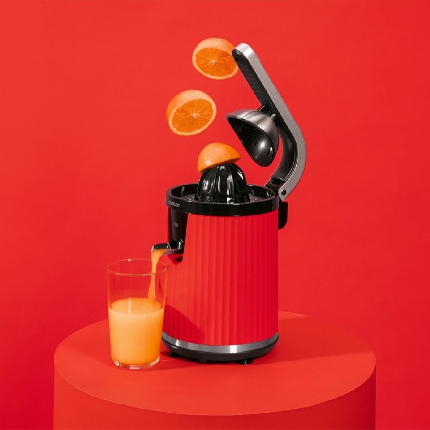 Cecotec Exprimidor Eléctrico Naranjas Y Cítricos Xqueeze Retrojuice 600 Red, Potencia 600 W, Capacidad 1 L_0