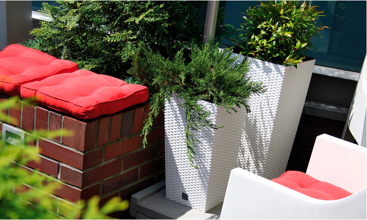 Maceta Alta Cuadrada 19 L Prosperplast Rato Square  De Plástico Con Depósito En Color Antracita, 45 (alto) X 24 (ancho) X 24 (profundo) Cms