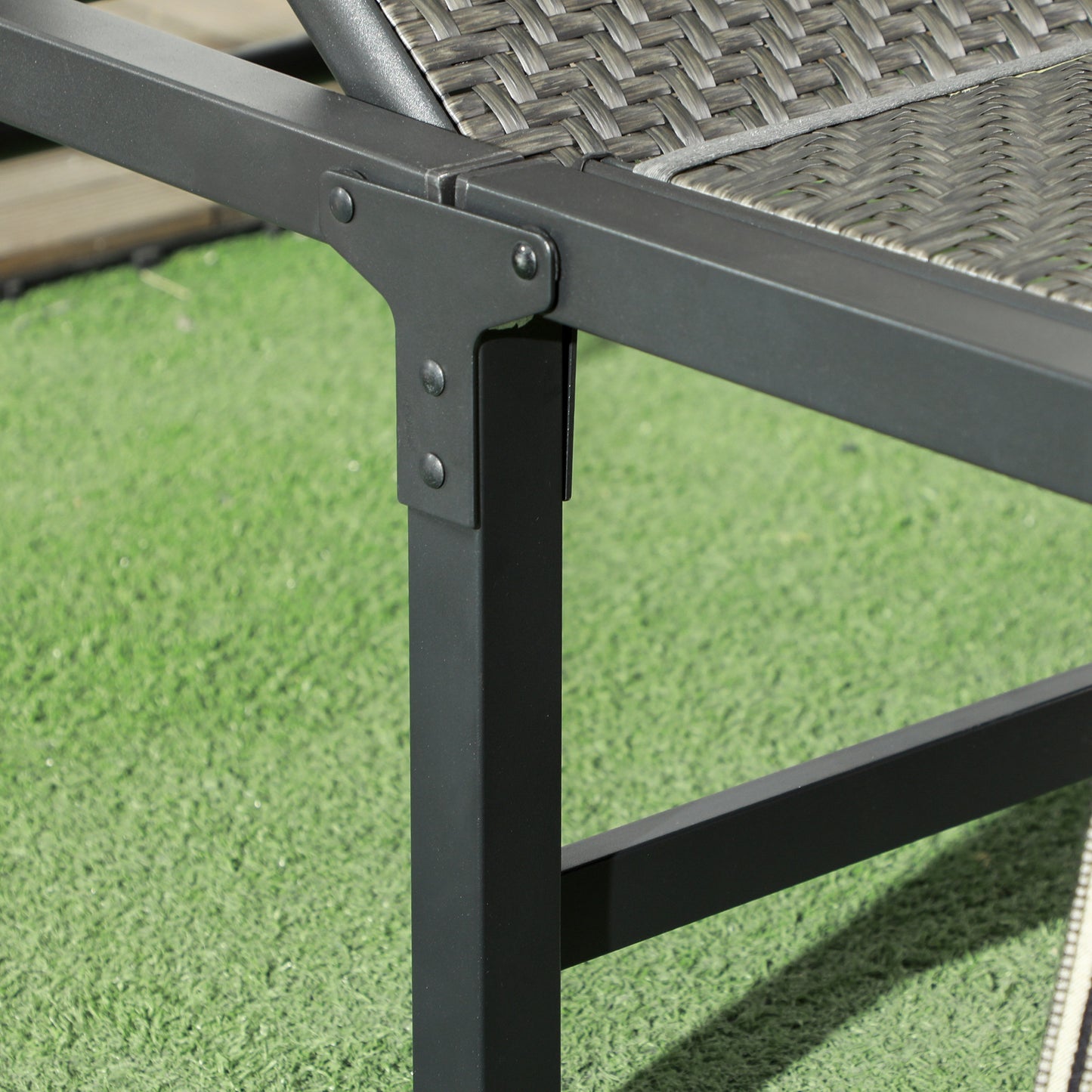 Outsunny Tumbona De Ratán Sintético Plegable Con Respaldo Ajustable Gris Oscuro_4