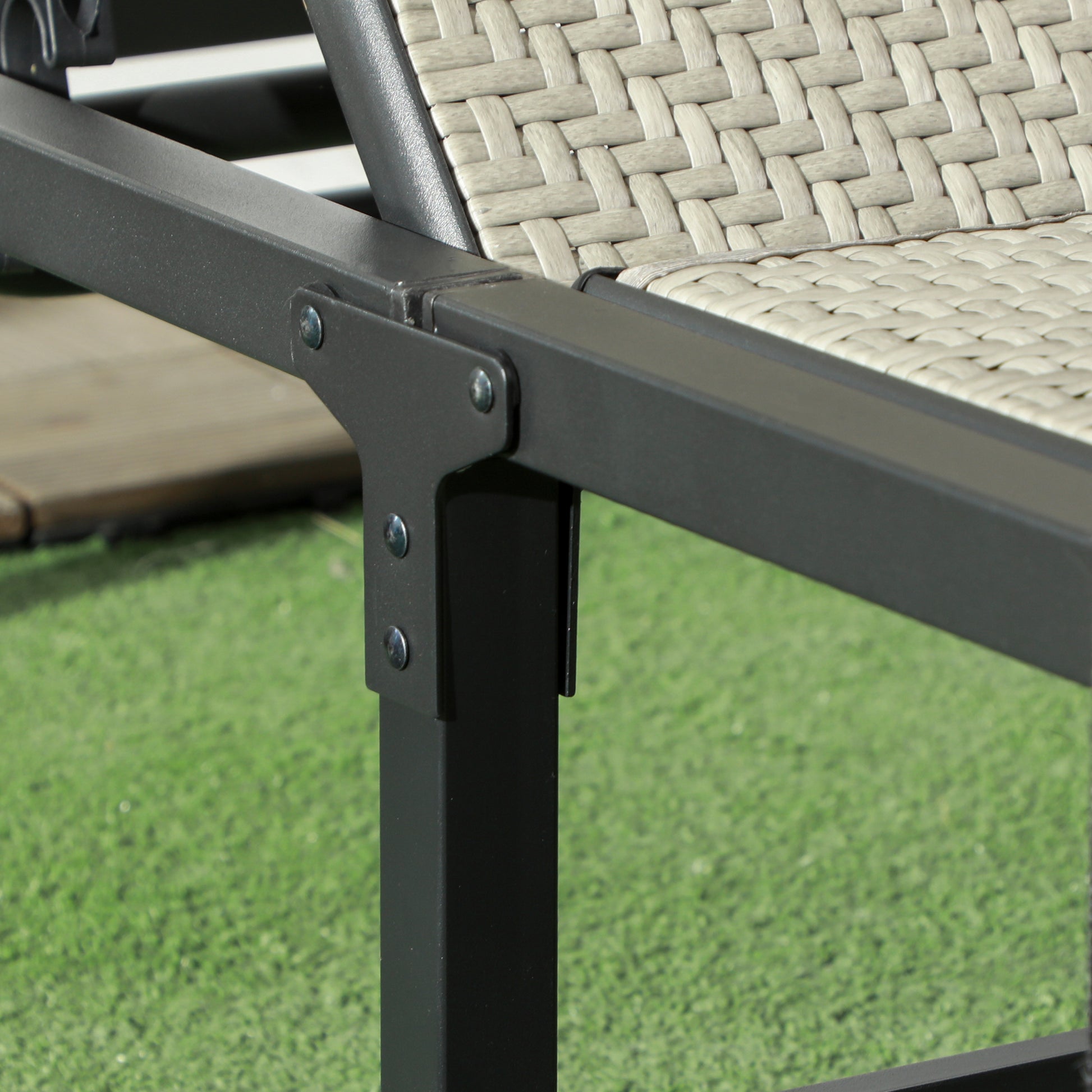 Outsunny Tumbona De Ratán Reclinable Plegable Con Respaldo Ajustable Gris Claro_3