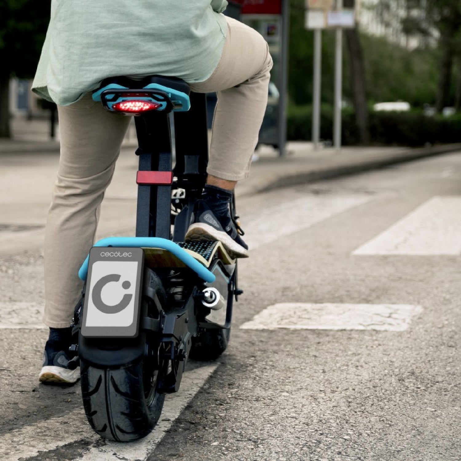 Ciclomotor Eléctrico Matriculable Makalu Pro. Potencia Nominal De 1000 W Y Máxima De 1600 W, Doble Suspensión, Autonomía De 45 Km Y Batería Extraíbl_2