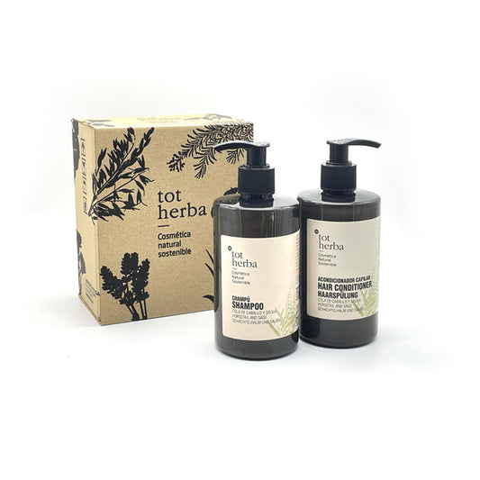 Rotina de cabelo com sálvia no peito de Natal, Tot Herba