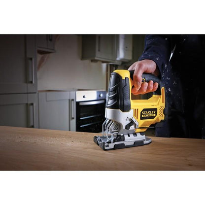 Serra tico-tico Stanley FatMax 710 W