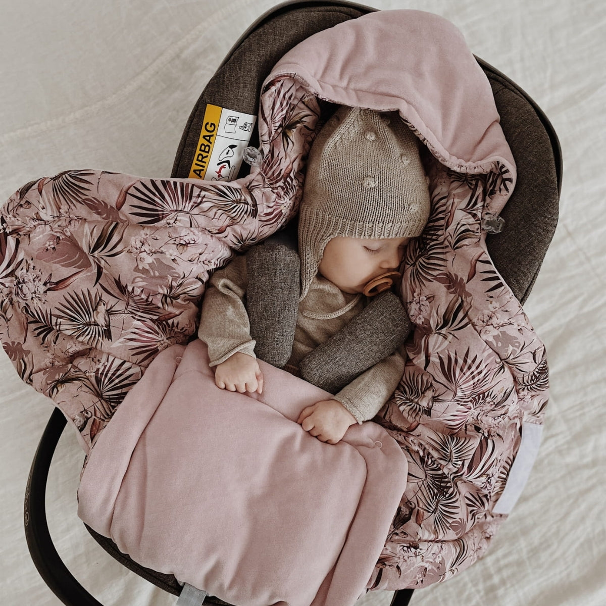 Saco Para Grupo 0 Unviersal Invierno Royal Baby Grey_5