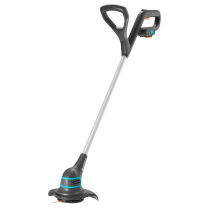 Aparador de relva Gardena SmallCut Li23R a pilhas