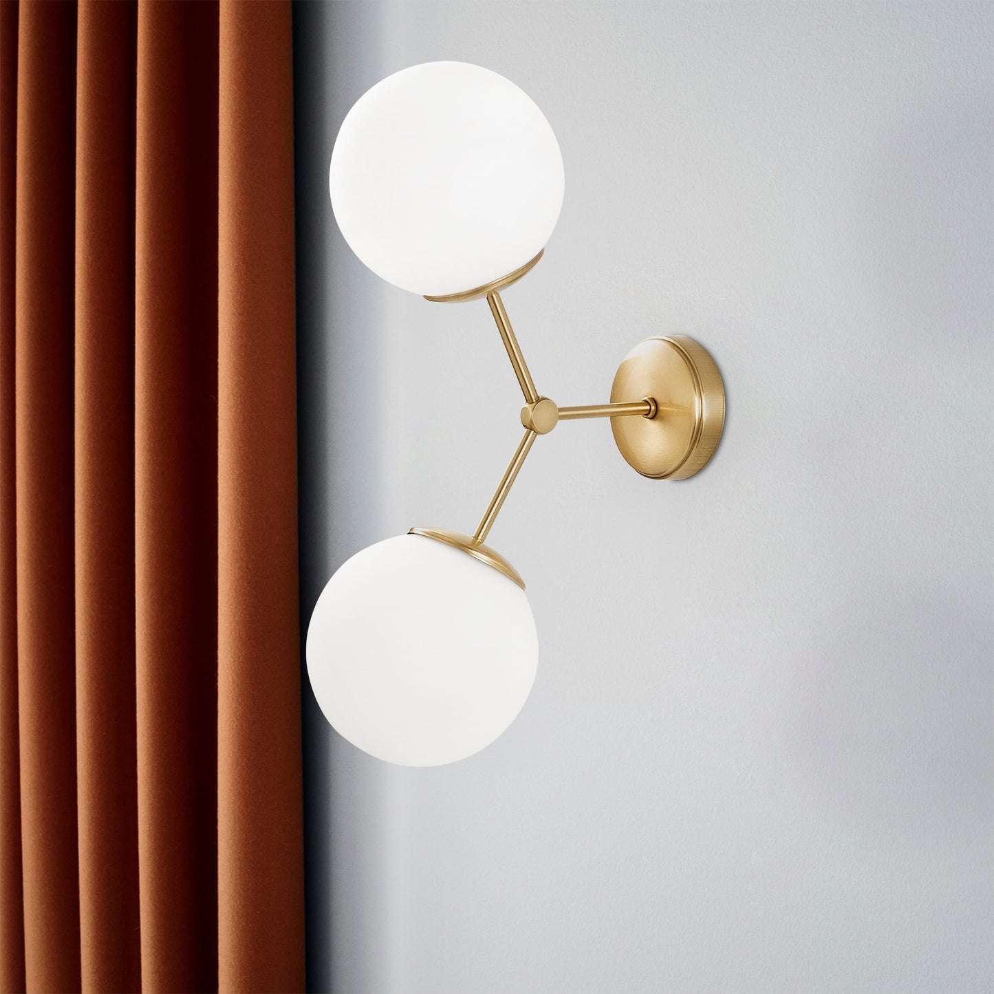 Aplique De Pared, Metal , Amarillo

blanco, 28x15x44, Casquillo 2 X E 27 Max 40 W