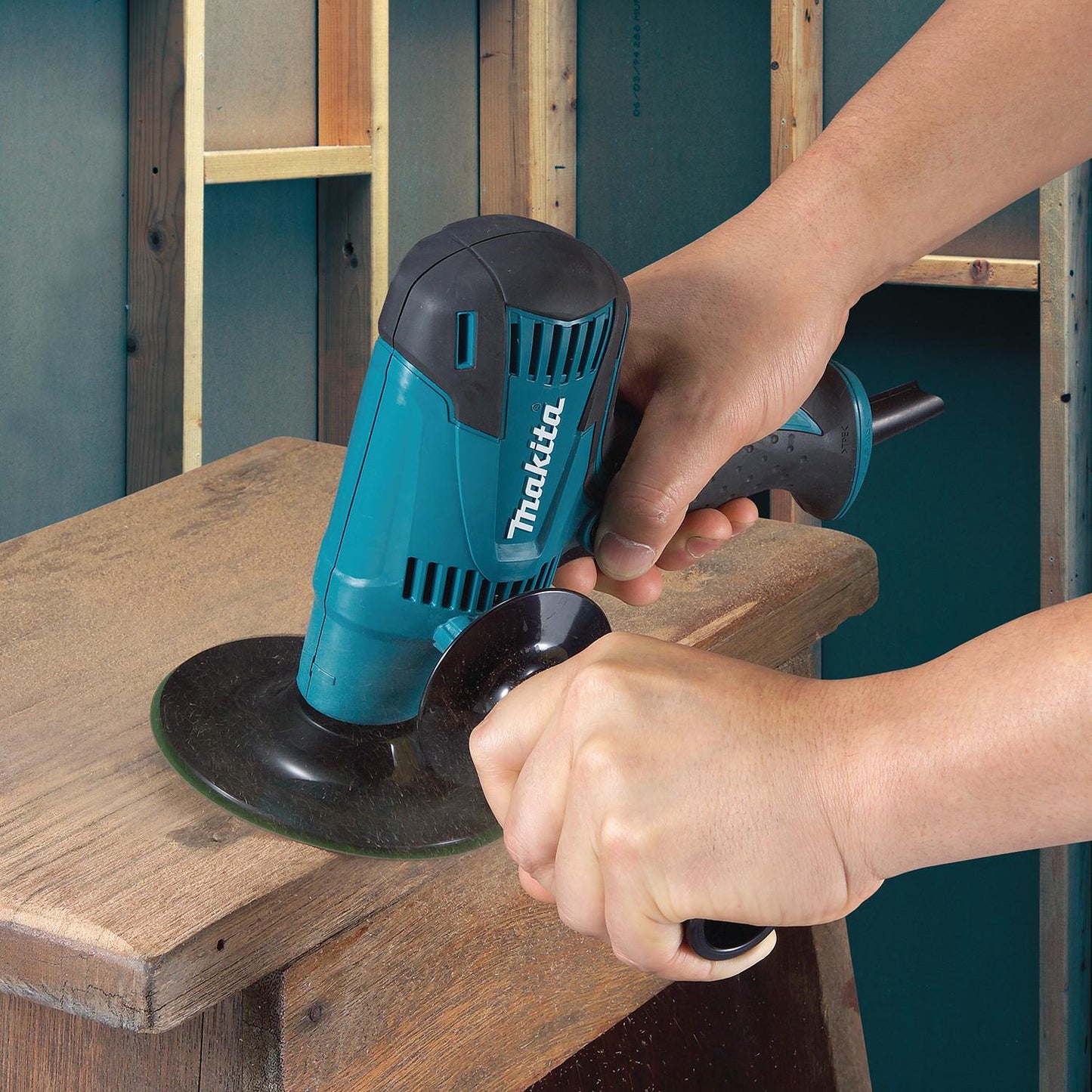 Lixadora de discos Makita GV5010 440 W 125 mm