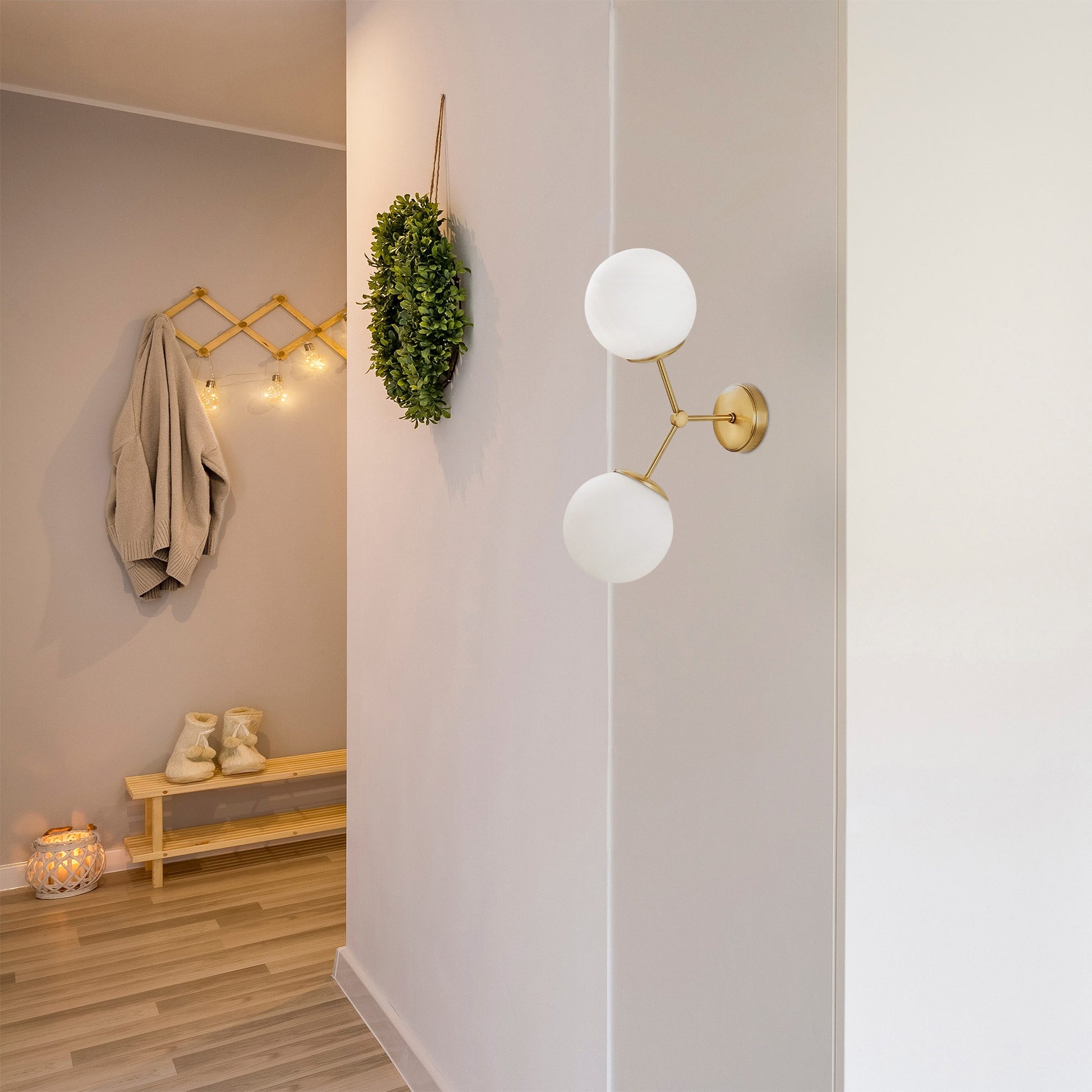 Aplique De Pared, Metal , Amarillo

blanco, 28x15x44, Casquillo 2 X E 27 Max 40 W