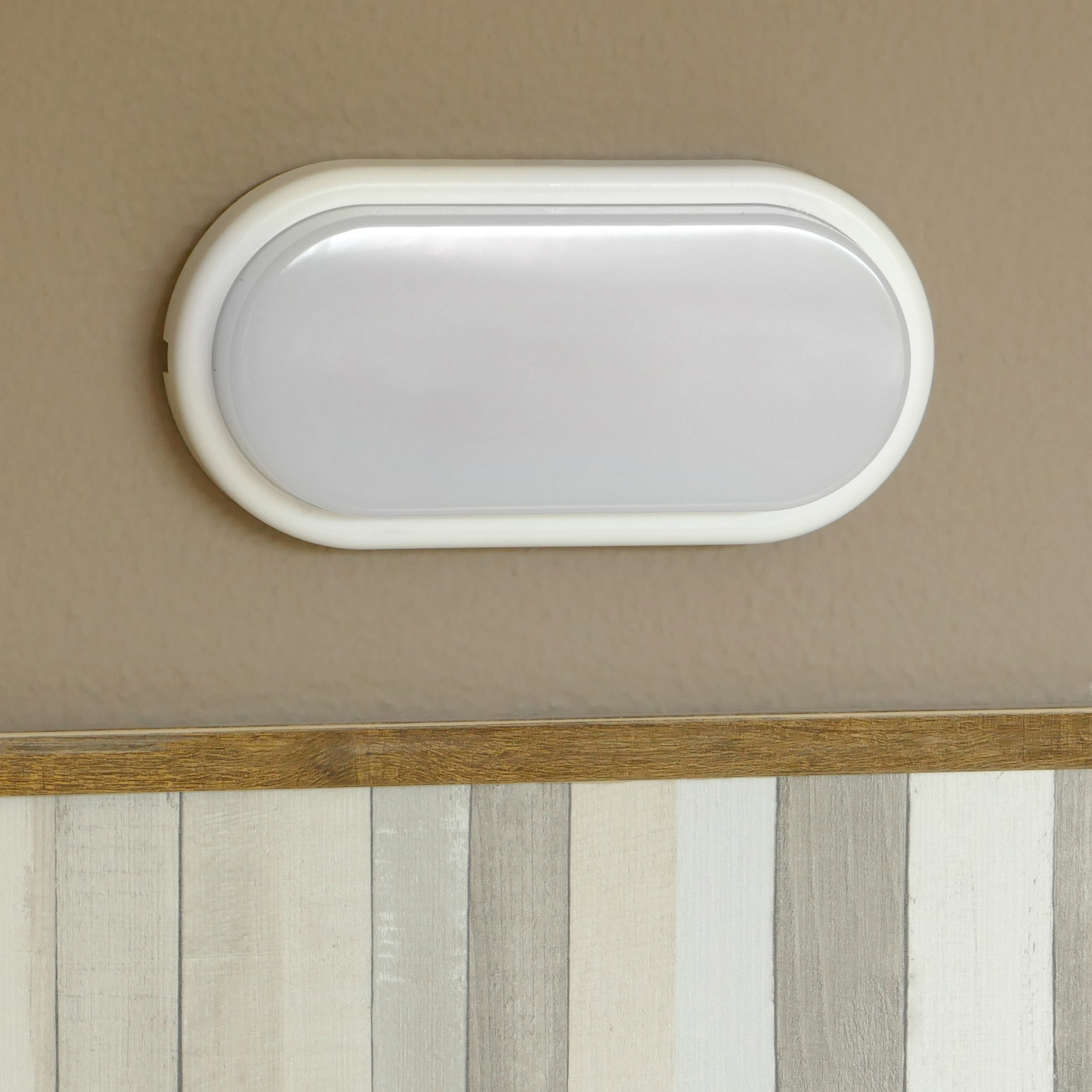 Aplique Oval De Luz Led Lámpara 220vac Ip65 12w 850 Lumens Luz Día 6500k_1