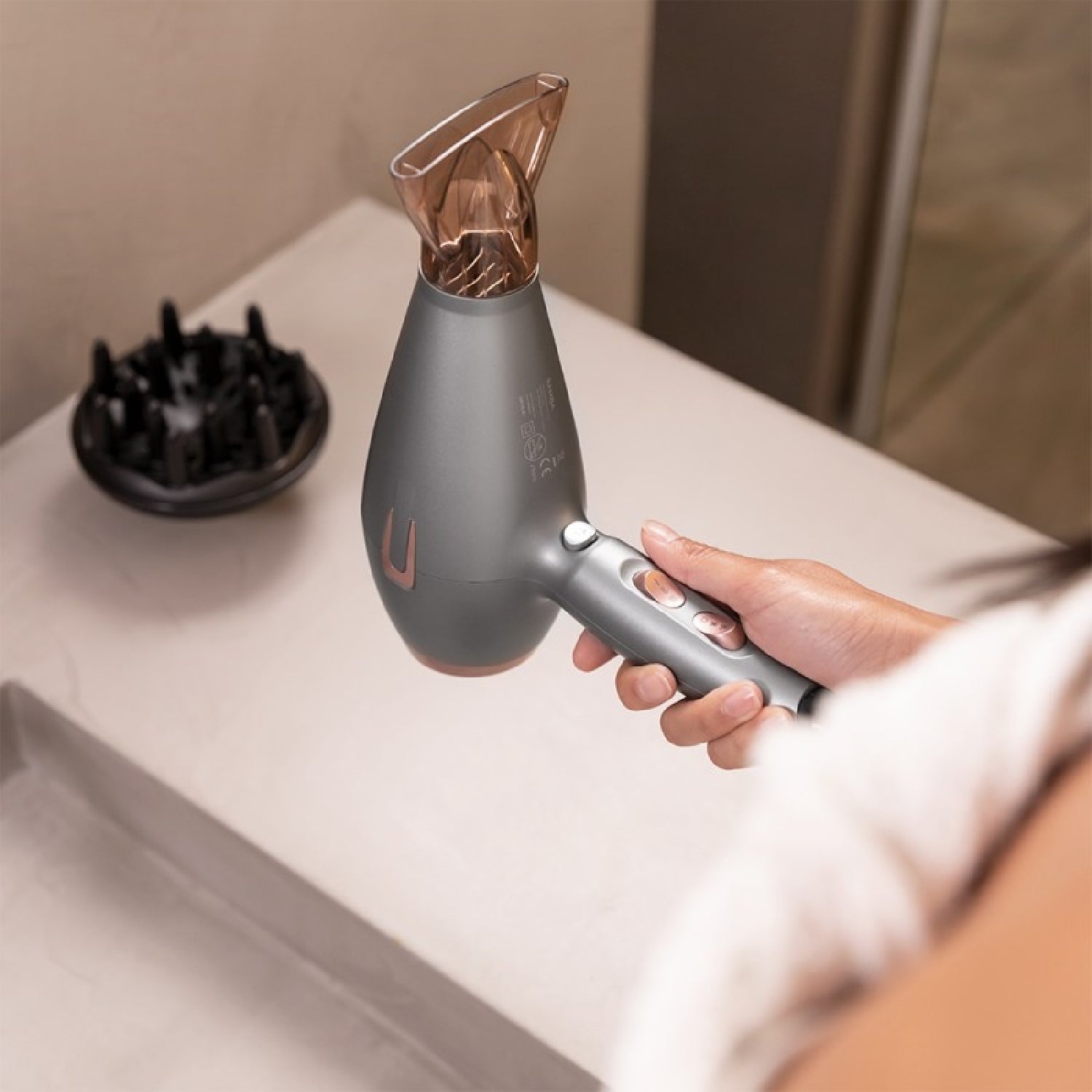 Cecotec Secador De Pelo Bldc Ionicare 6000 Rockstar Essence_1