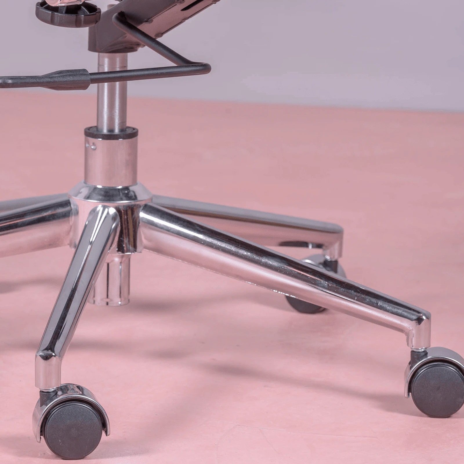 Silla De Oficina Con Respaldo Alto De Malla De Fibra Transpirable - Alu_4