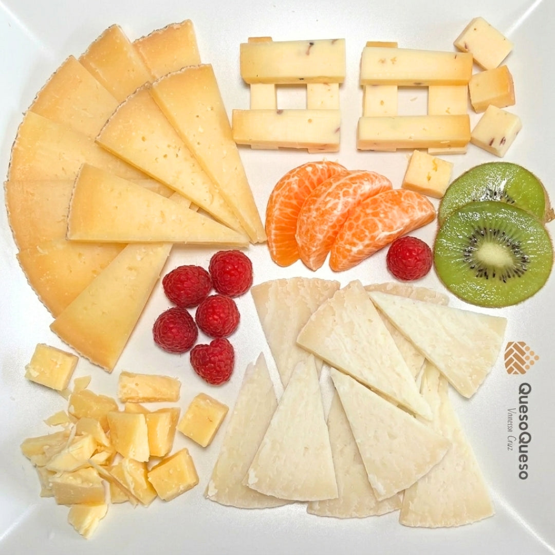 Quesoqueso® Caja De Quesos | Queso Manchego, Payoyo, Mahon Y Castellano Con Trufa | Regalo Pareja díselo Con Quesos_2