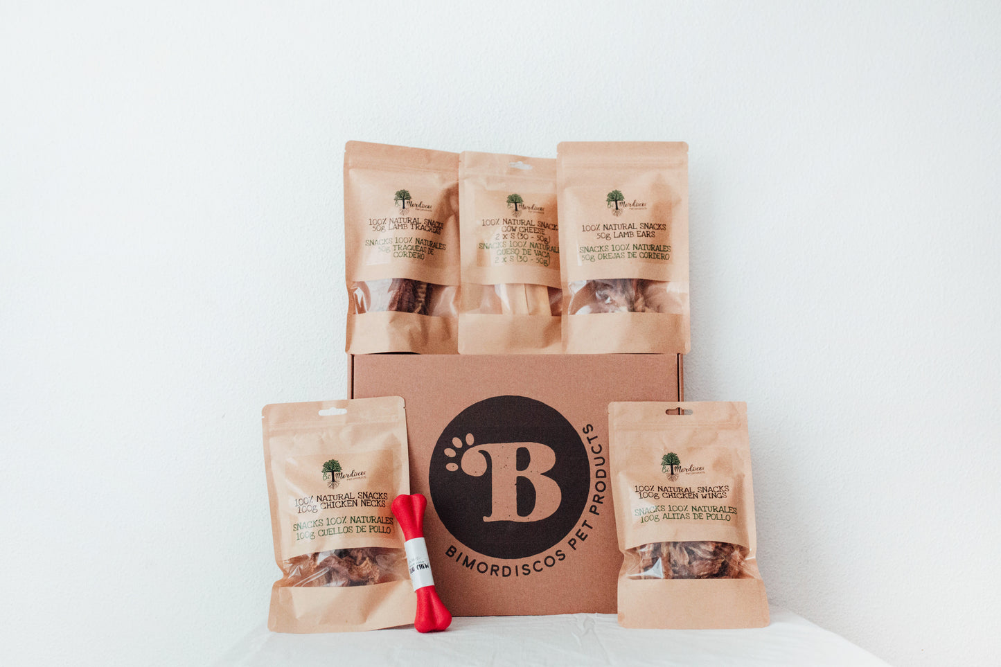 Bimorbox Pequeña · Pack Snacks Y Juguetes Naturales Para Perros.