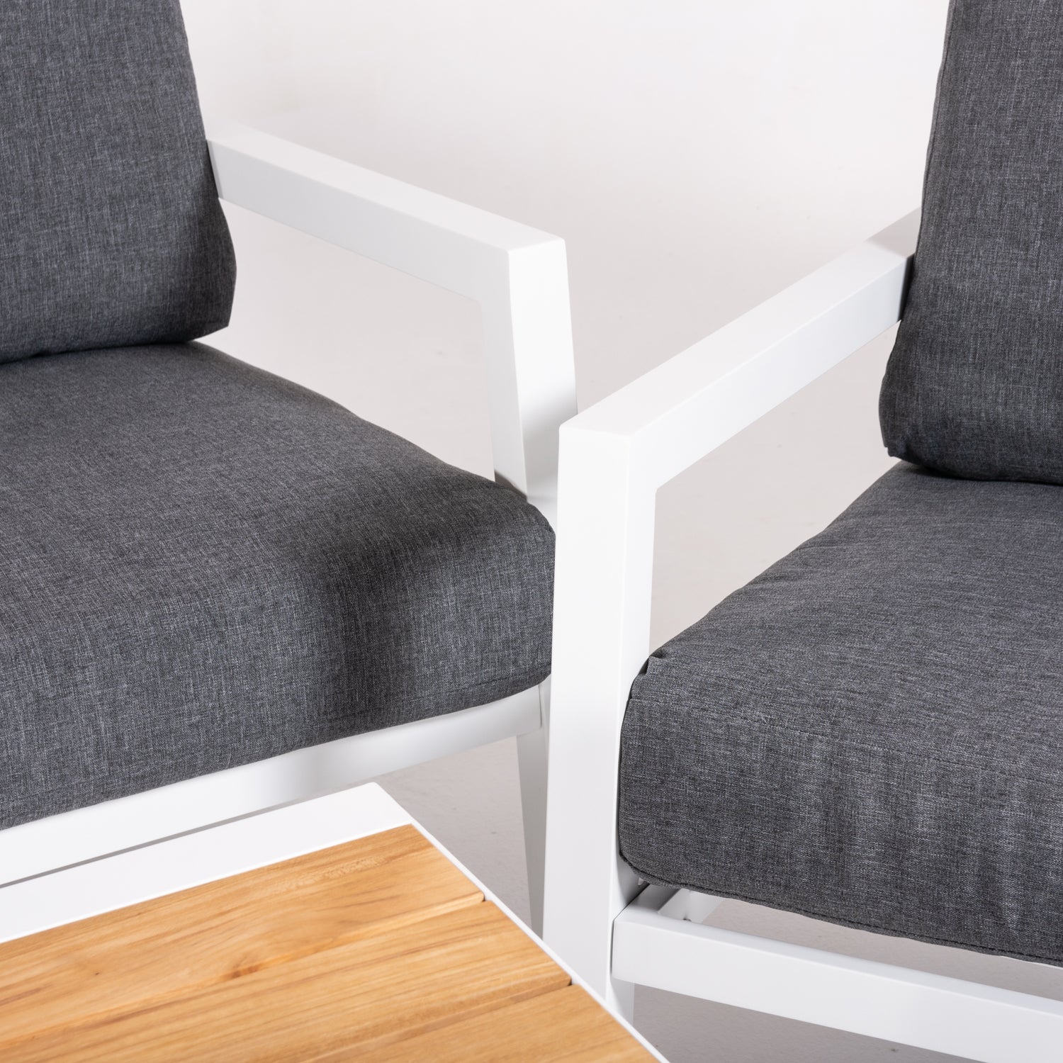 Conjunto De Sofás De Jardín, Mesa Con Tablero De Madera Y Aluminio + 2 Sillones + 1 Sofá De 3 Plazas, Color Blanco_3