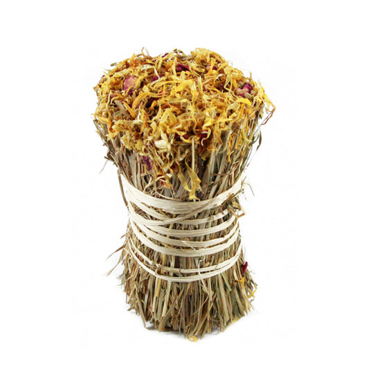 Haruki com Calêndula Rosa e Ribero Orégãos, Snack de Sushi para Coelhos e Roedores