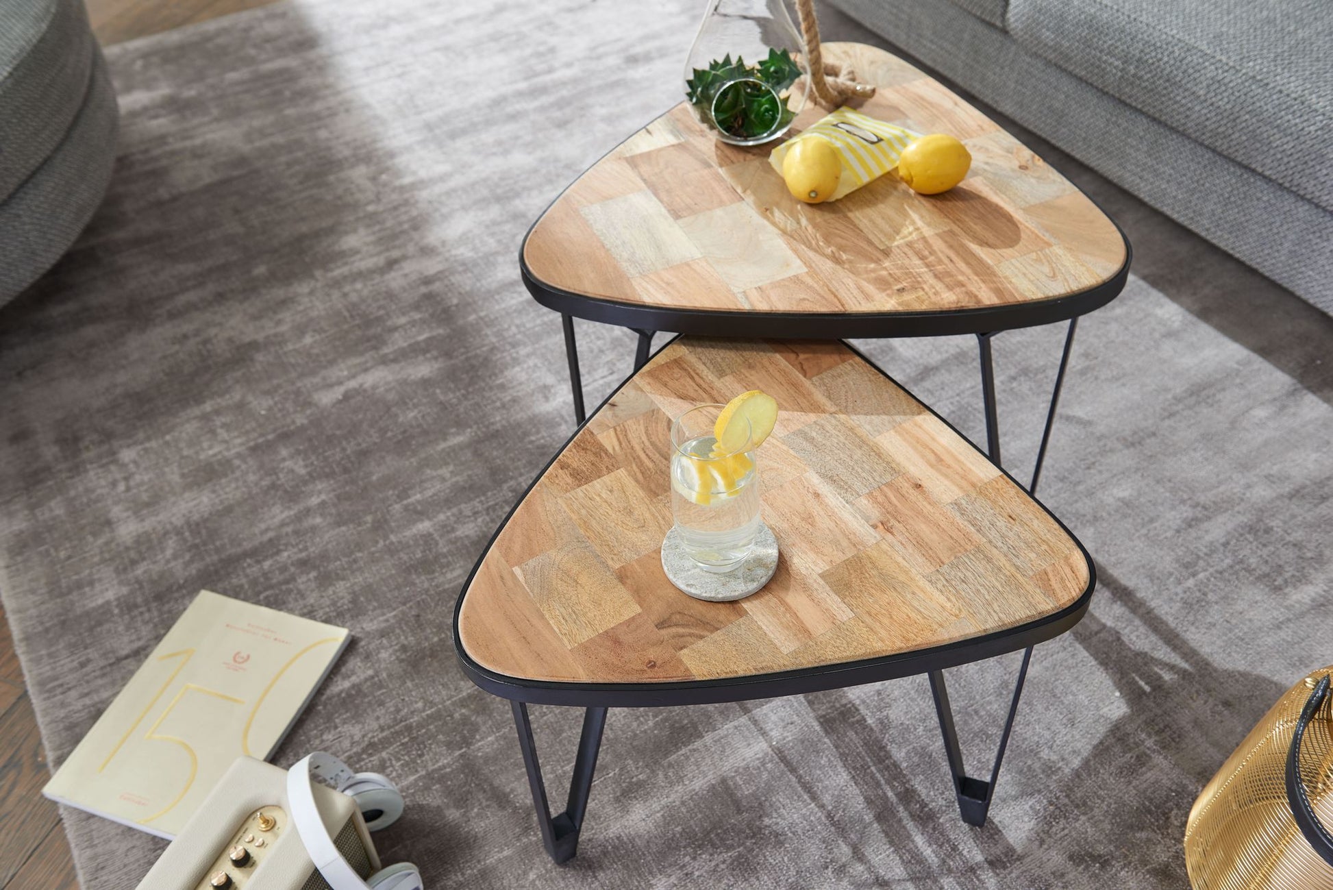 Diseño De 2 Mesas Nido De Madera Maciza De Mango / Acacia Triangular_3