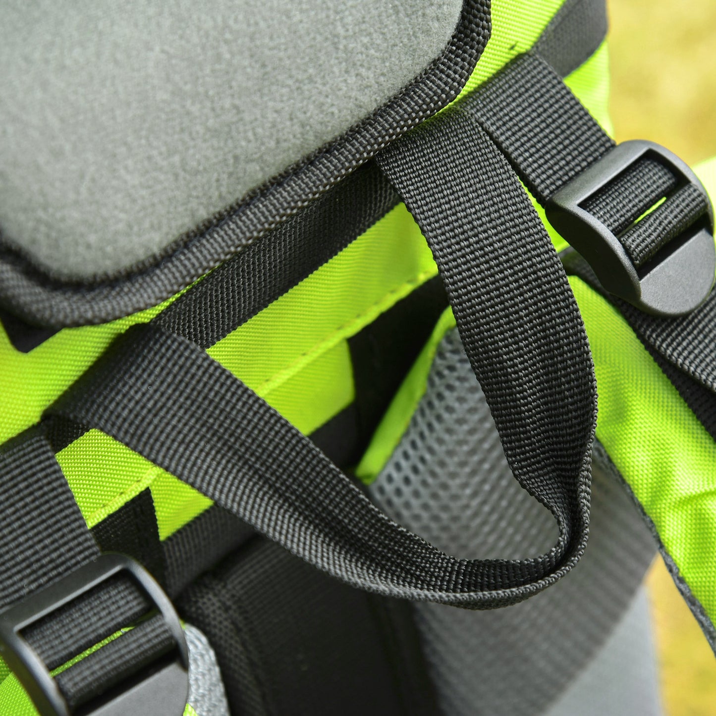 Homcom Mochila Portabebés Plegable Con Techo Impermeable Para 6-36 Meses Verde_4