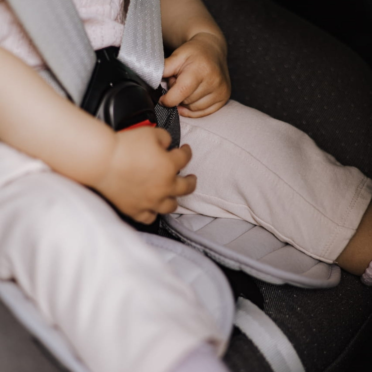 Colchoneta Unviersal Transpirable Para Silla De Coche Sand_5