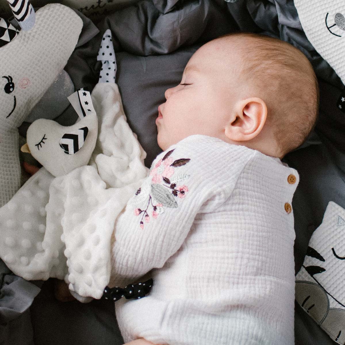 Babyono Dou Dou Peluche Bebe Little Bird | Apego, Calma Y Estimulación Desde El Nacimiento_3