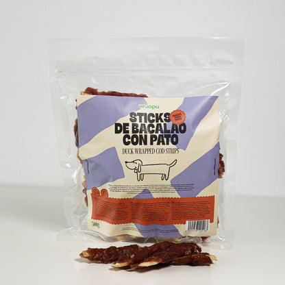 Snack Para Perro En Stick De Bacalao Con Pato Desecado Wuapu 12x100gr_3
