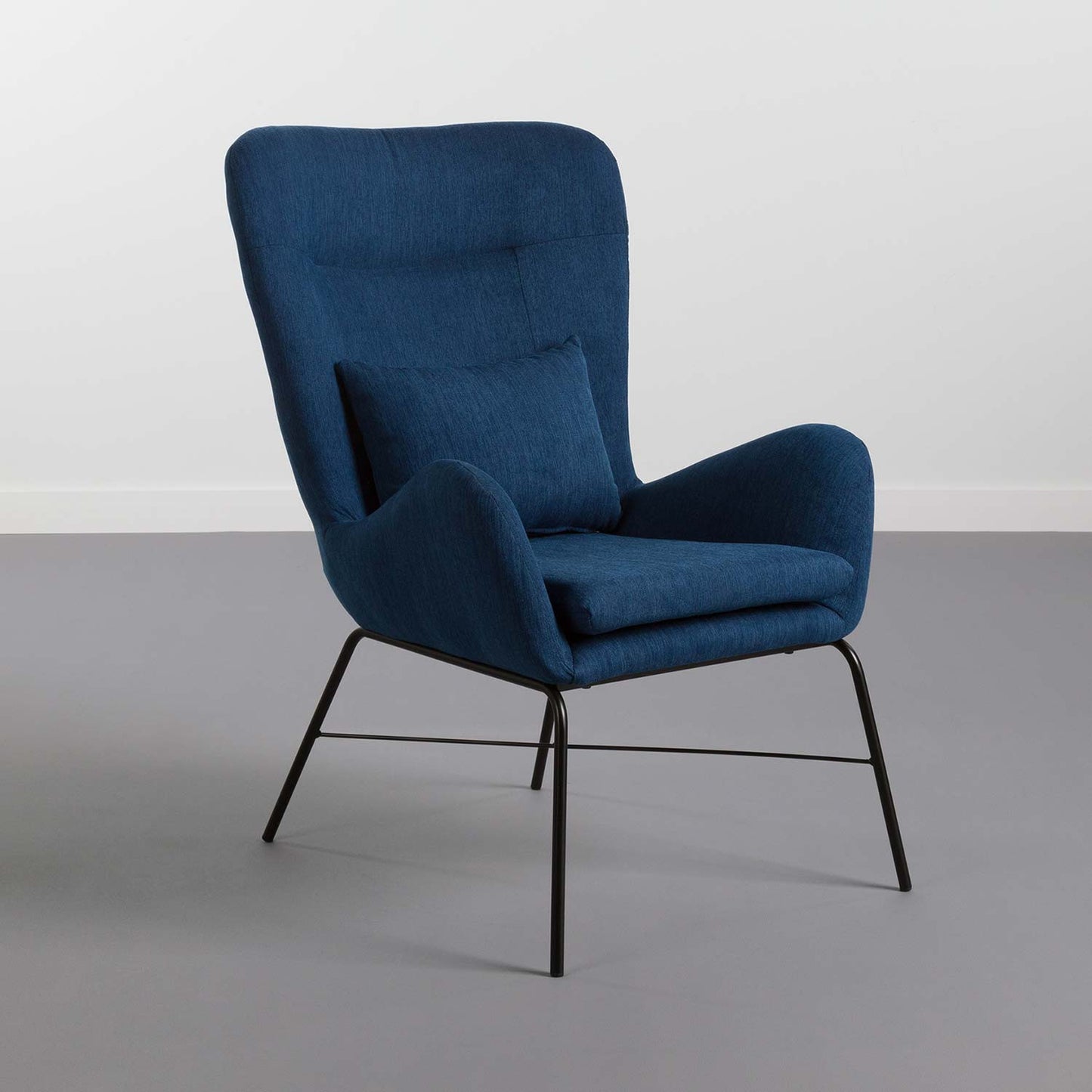 Sillón Con Reposapiés 66x84x100cm Thinia Home_1