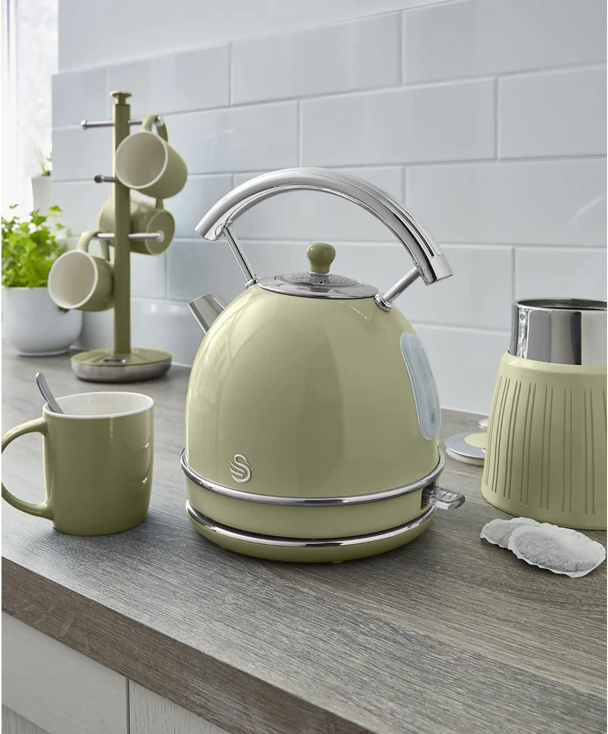 Swan Retro Hervidor Agua Eléctrico, 1,8 L, Resistencia Oculta Acero Inoxidable, Sin Bpa, Inalámbrico, Sk14630gneu,verde_1