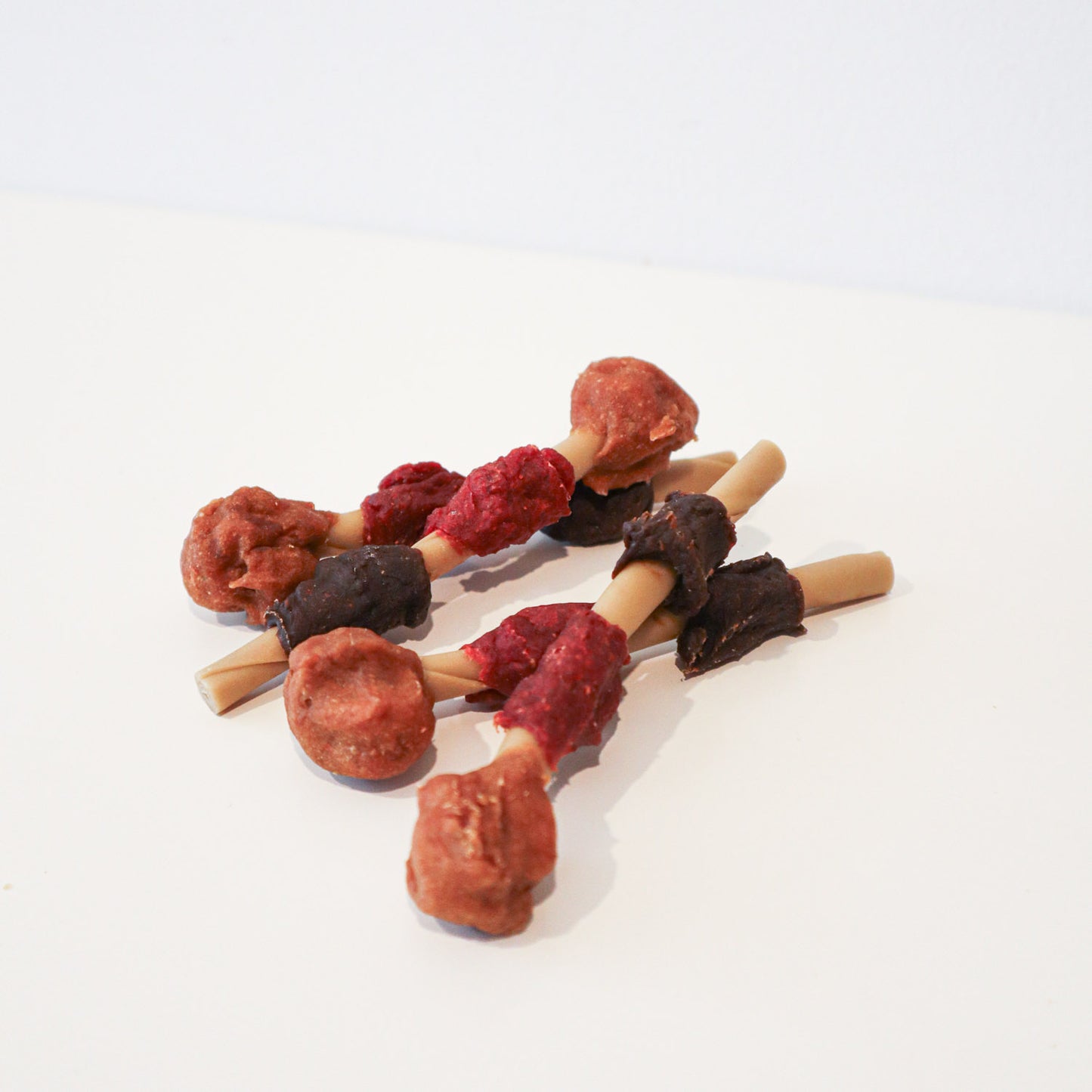 Snack Barbacoa Para Perro Brocheta De Pollo Y Pato Wuapu (1kg-63ud)_1
