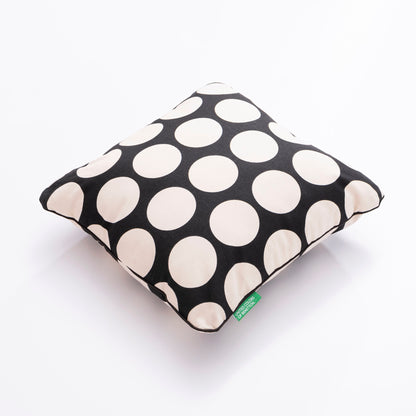 Cojin Relleno 40x40cm 300gsm Poliester 100% Algodon Canvas Topos Negros Benetton_1