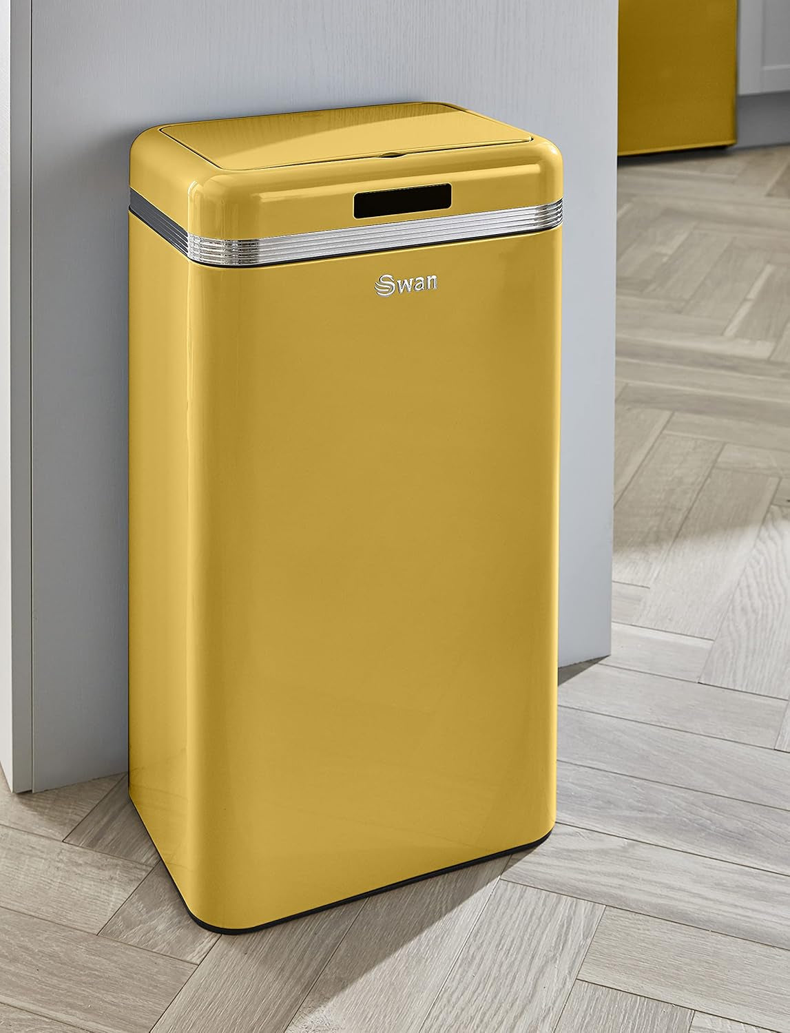 Cubo Basura Cocina Sensor De Apertura Automática, Metálico, Capacidad 45 Litros, Diseño Vintage, Swan, Swka4500yelneu, Amarillo