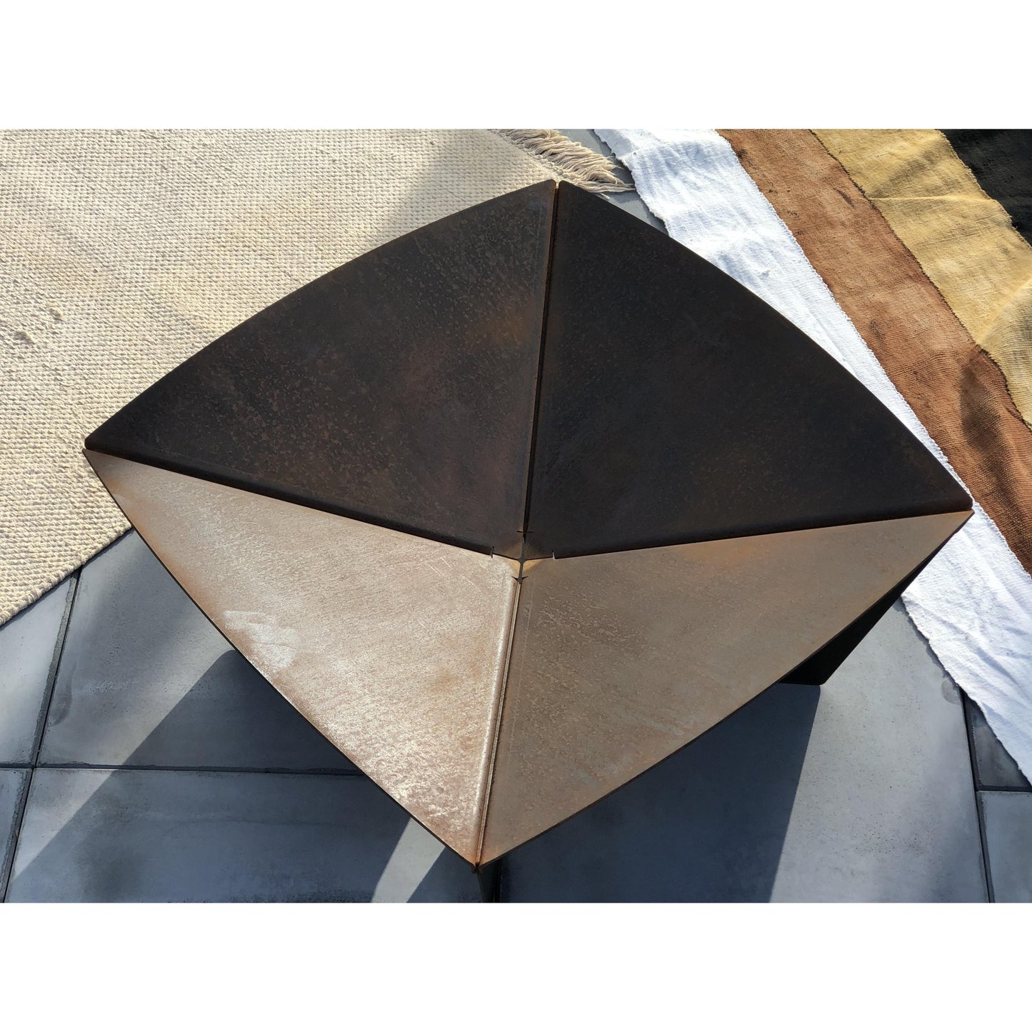 Braseiro de jardim Syrtis Tuozi