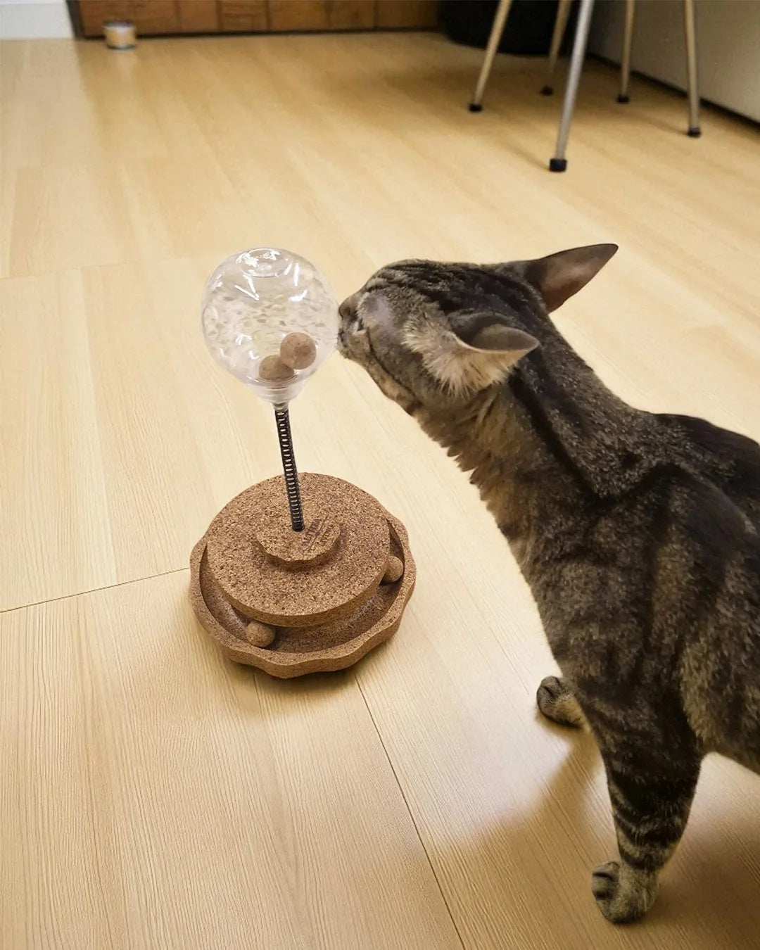 Juguete De Corcho Para Gatos Marea Con Juego Interactivo Y Control De Alimentación Althea Living 33x20x20cm_2
