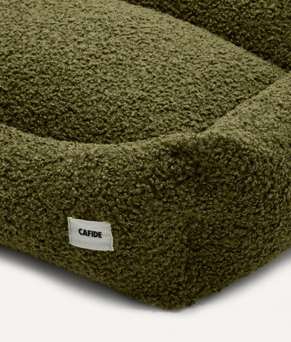 Cafide Cama De Material Reciclado Para Perro Con Tejido Estilo Borreguito Verde. Modelo Snozy._3
