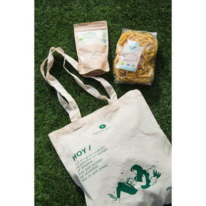 Bolsa em tecido com design feminino