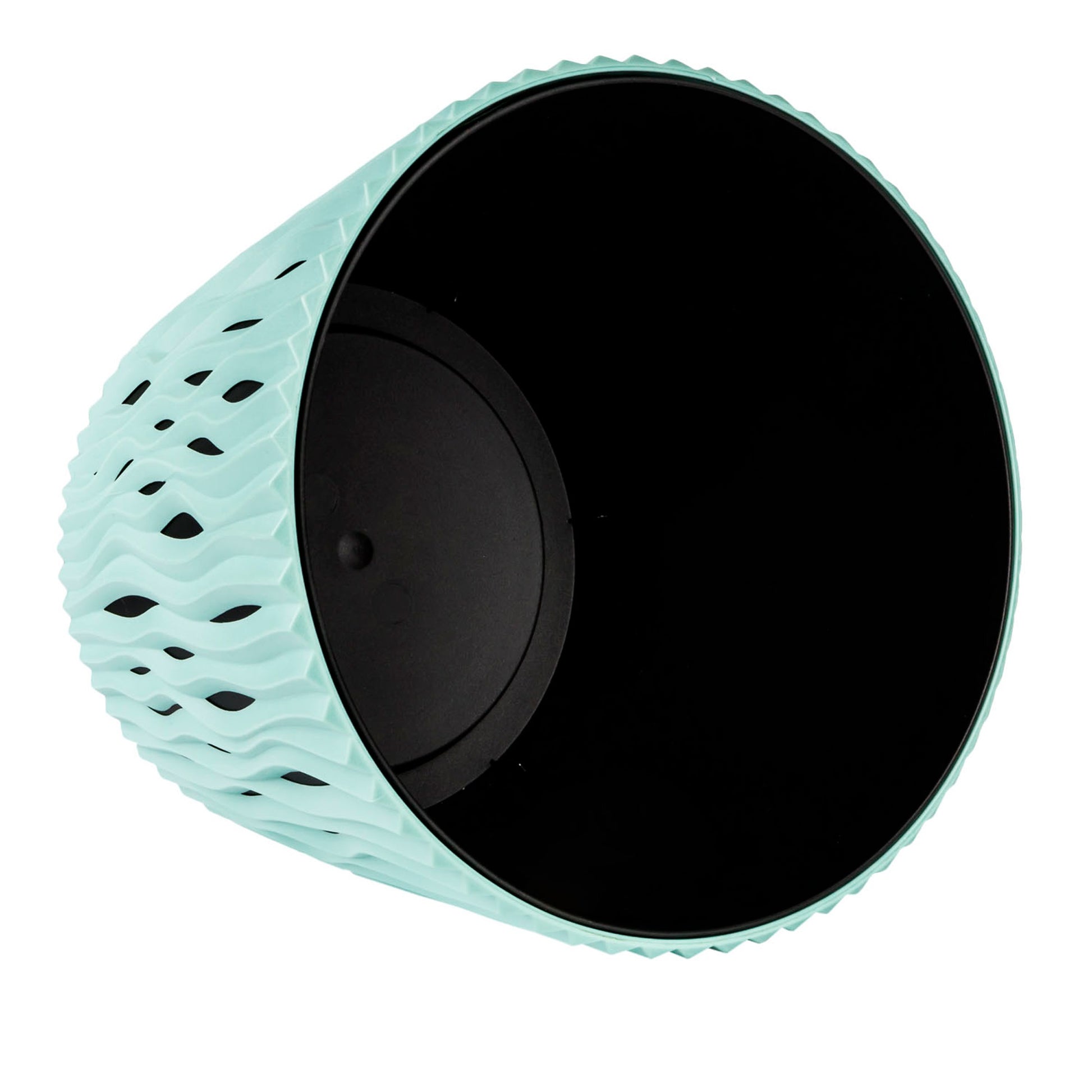 Maceta Redonda De Plastico Sandy Round En Color Salvia 15,8 (largo) X 15,8 (ancho) X 13,8 (alto) Cm