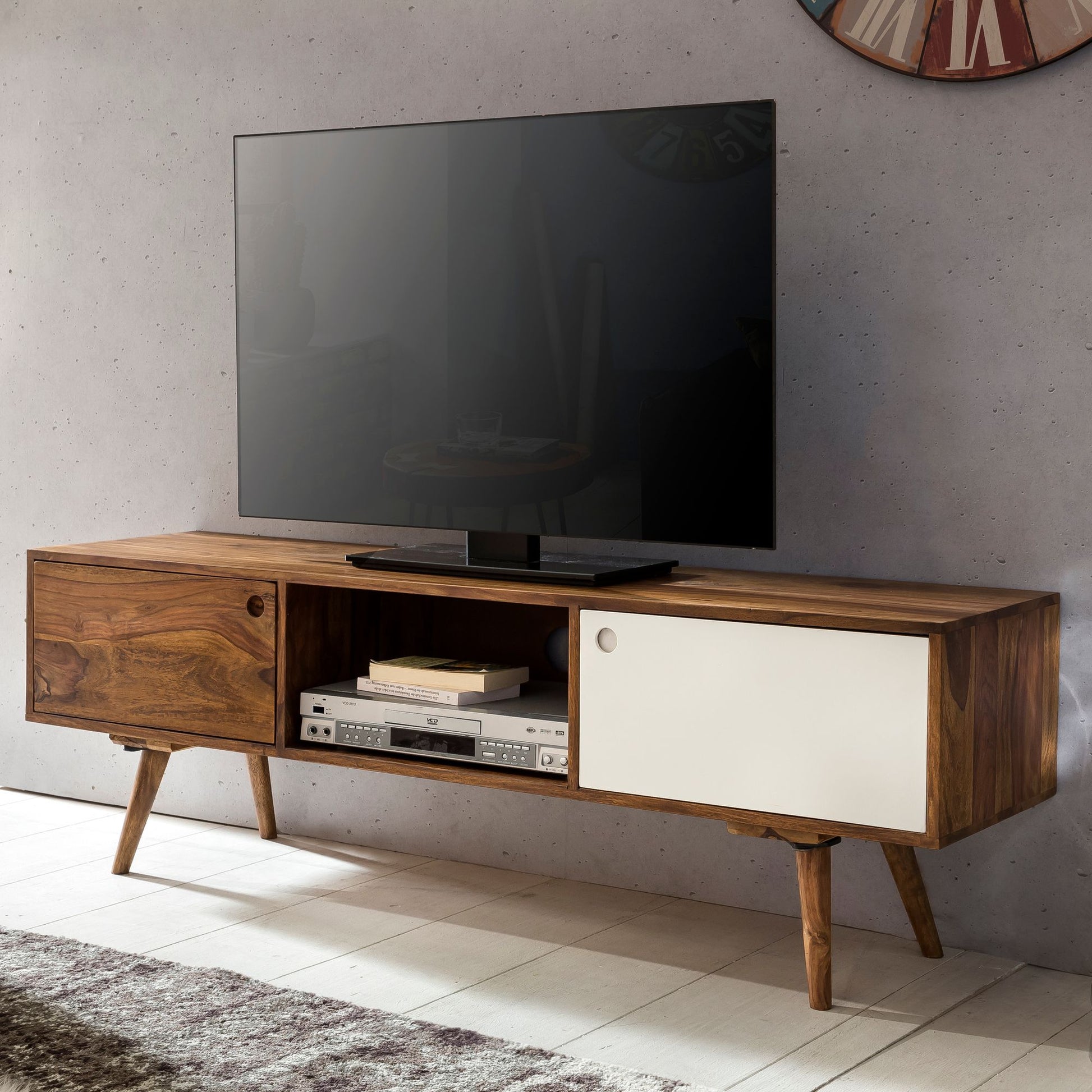Mueble De Tv Compacto Y Versátil Modelo Wl1.974_1