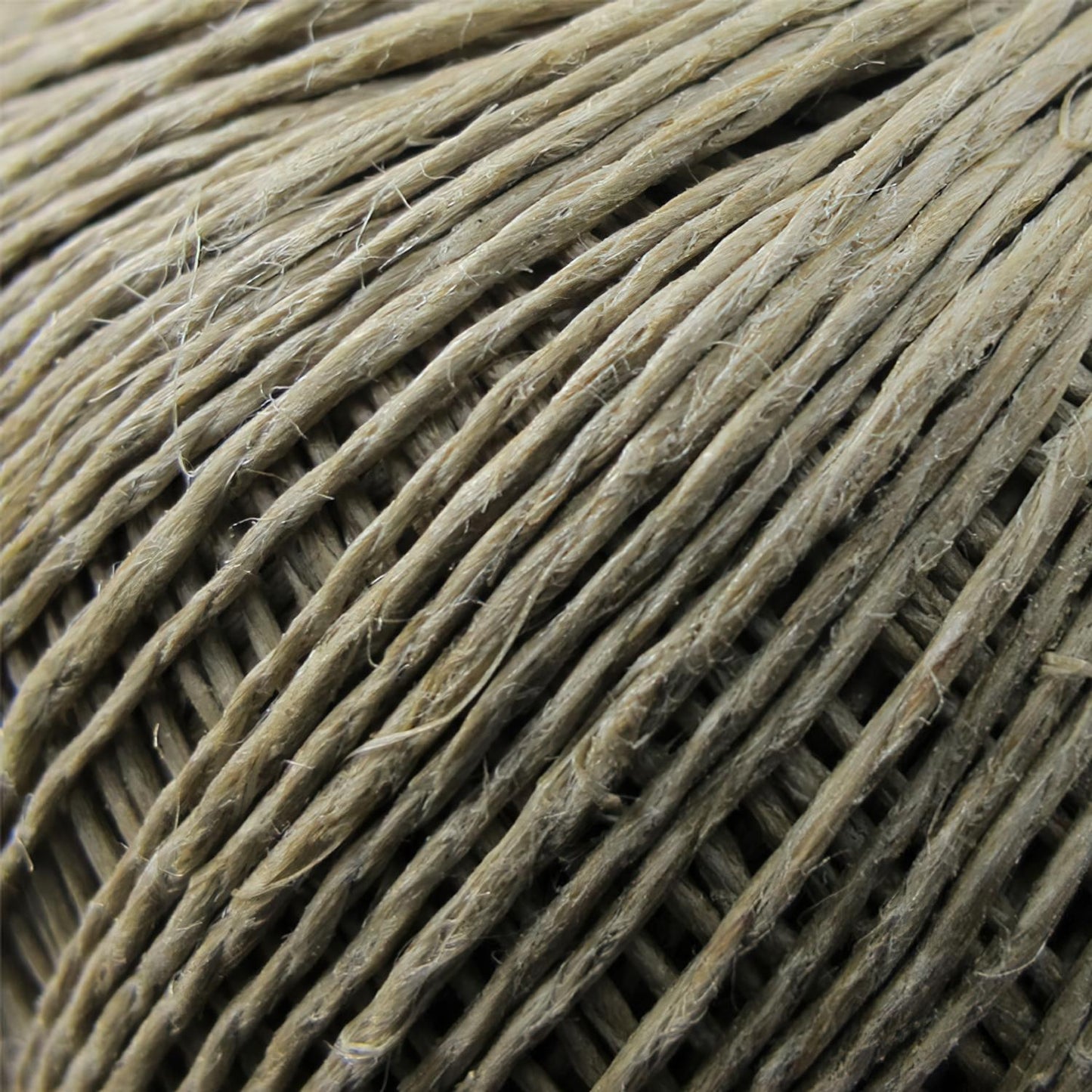 Hilo Bramante Cañamo Pulido Nº 6   (bobina 100 Gramos)